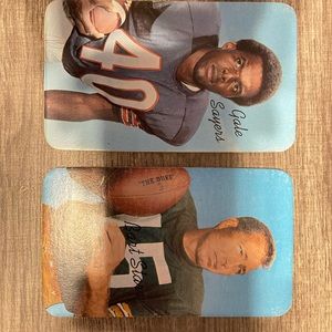 1970 Gale Sayers and Bart Starr Jumbo Cards